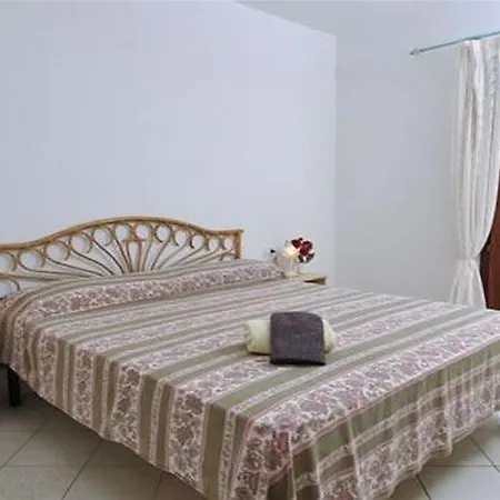 Lu Fraili Trilo 4 *